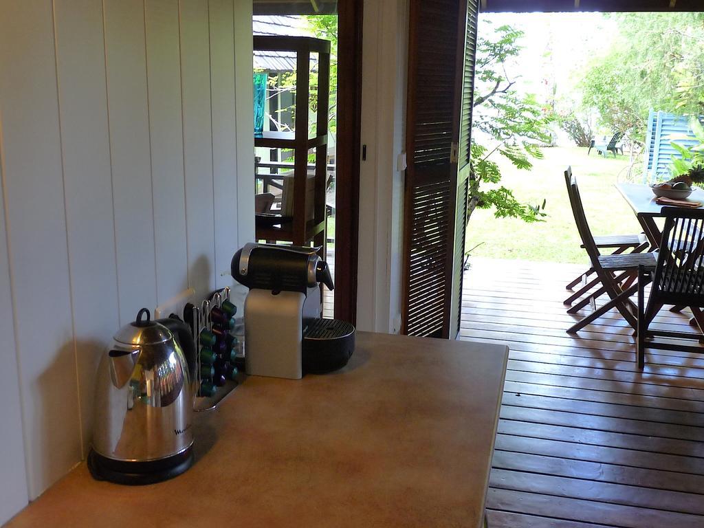 Poerani Moorea Exteriör bild