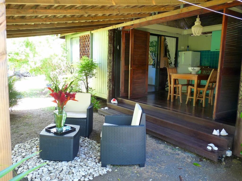 Poerani Moorea Exteriör bild